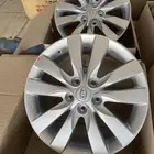 طقم جنوط سيراتو جديد بكراتيه مقاس 17 اصليه وكاله