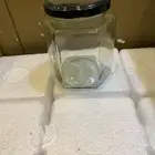 للبيع علب زجاج جديدة مع الفلين حجم نص كيلو وحجم كيلو