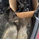 علبه دركسون كرايسلر وبعض قطع غيار كرايسلر 2022 بحالة جيده