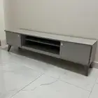 طاولة تلفاز