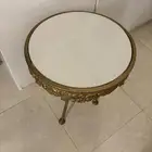 طاولات خدمه