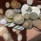 عمله اجنبيه وعربيه