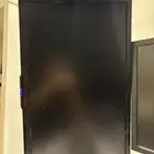 شاشه 60 هزتر سليمه وكل شي تمام