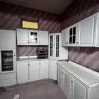 للبيع اثاث منزل مطبخ ومكيفات وكنب وغساله