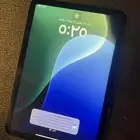 ايباد للبيع مني 6 بس فيه كسر خفيف في الشاشة الخارجية