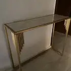 طاولات تقديم