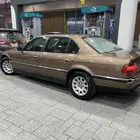 بي ام دبليو 2001