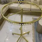 استاند حامل ملابس و عبايات مستعمل نظيف