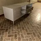 طاوله تلفزيون