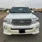 شمعات ووجهية لاند كروزر 2013