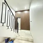 للبيع شقه ارضيه وروف علوي مع ملحق شمال الخميس