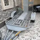 عربة سحب نظيفة جدا