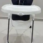 كرسي اكل أطفال نظيف جدا