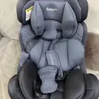 مقعد اطفال للسيارة