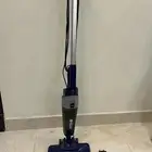 مكنسة كهربائية