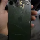 ايفون 11 جوال نظيف مغير بطاريه وخلفيه والجوال لا يشكو من شي