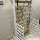 سرير أطفال من سنتربوينت مستعمل استعمال خفيف