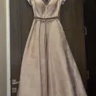 فساتين مستعمله