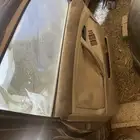 4 بيبان كامري 2011 لوني رصاصي في الاستماره وهو عودي