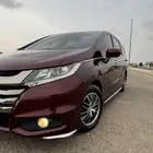للبيع هوندا اوديسي 2018 بحالة نظيفه