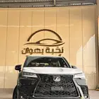 تويوتا لكزسLX600 سبورت اسود 2025 وارد عمان اصفار