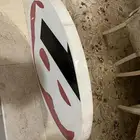 لوجو علي شكل بيضاوي