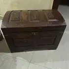 صندوق خشب قديم