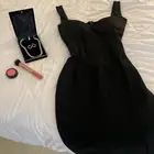 فستان اسود ماسك