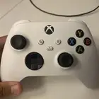 يد اكس بوكس للبيع جديده ما فيه شي سليم