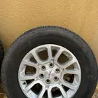 للبيع جنوط يوكن مع كفرات جديده