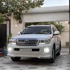جيب لاندكروزر 2008