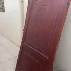 للبيع باب خشب أصلي فاخر