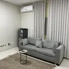 شقة مؤثثه بحي الجسر ب 2000 ريال