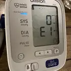جهاز قياس الضغط من OMRON