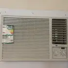 مكيف شبه جديد استخدام خفيف السعر 1000 بسبب النقل