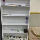 دولاب كتب شبه جديد للبيع