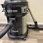 مكنسة كهربائيه