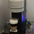 ماكينة قهوة نيسبريسو شبه جديدة