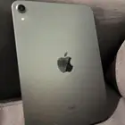 للبيع iPadmini ( الجيل السادس) بحالة جديدة جد ا
