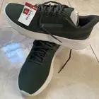 عاجل للبيع حذاء جديد