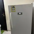 السلام عليكم ثلاجه لبيع