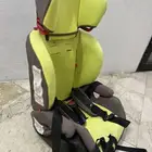 كرسي اطفال للسيارات
