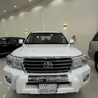 تويوتا لاند كروزر 2013 GXR سعودي ممشي 233 الف شرط