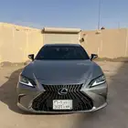 لكزس Es300h هايبرد للتنازل او البيع