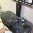 طاولة شاشه وشاشة خمسين بوصه