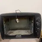 فرن كهرب ومكنسة كهرب