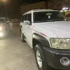 جيب نيسان صالون 2005