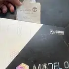 ماوس جلوريوس O ابيض مطفي