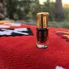 دهن عود طبيعي