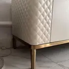 طاولة تلفزيون مع تخزين